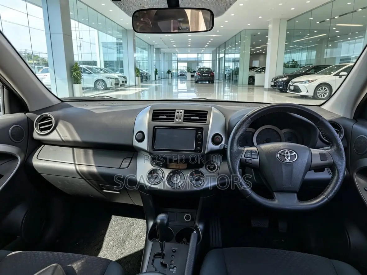 Toyota Vanguard 2010 Maroon