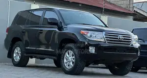 Toyota Land Cruiser 2013 Black
