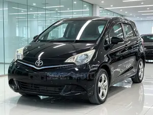 Toyota Ractis 2011 Black