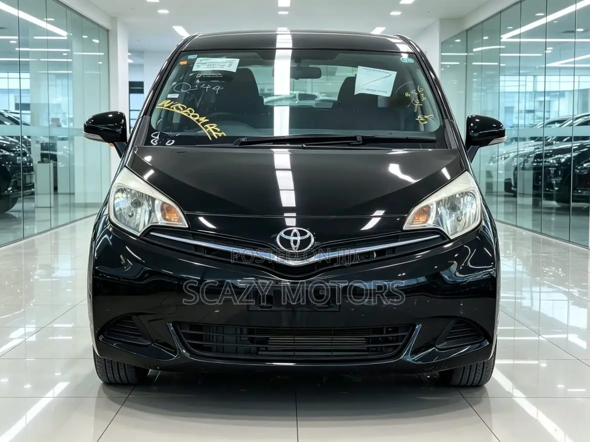 Toyota Ractis 2011 Black