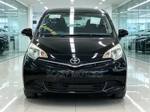 Toyota Ractis 2011 Black