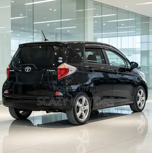 Toyota Ractis 2011 Black