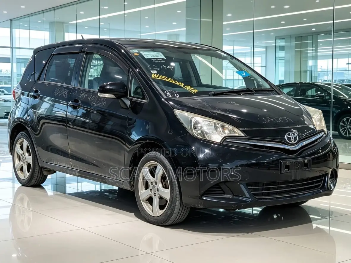 Toyota Ractis 2011 Black