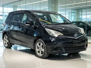 Toyota Ractis 2011 Black