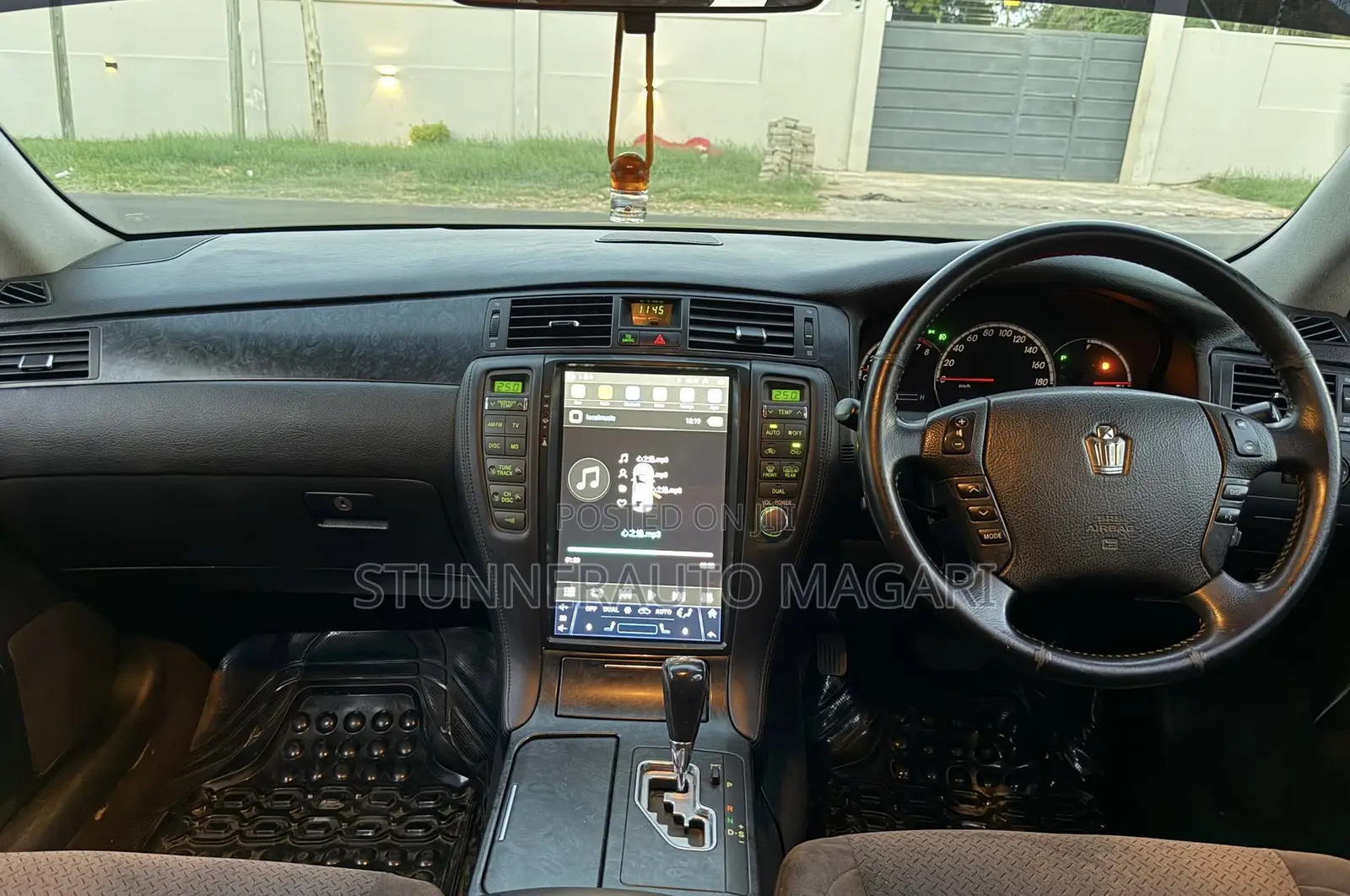 Toyota Crown 2007 Black
