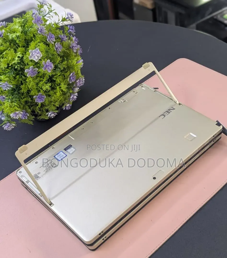 Laptop NEC N22G 8GB Intel Core i5 SSD 128GB