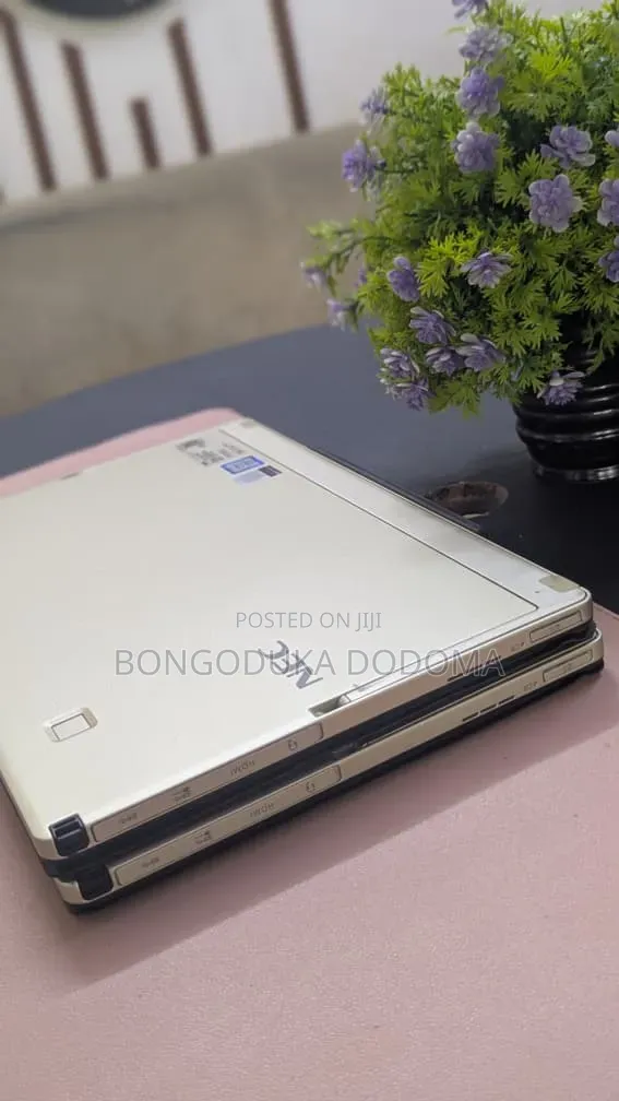 Laptop NEC N22G 8GB Intel Core i5 SSD 128GB