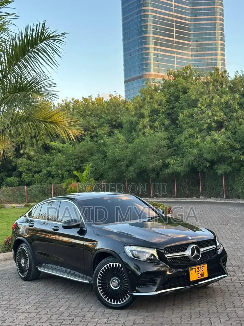 Mercedes-Benz GLC-Class 2017 Black