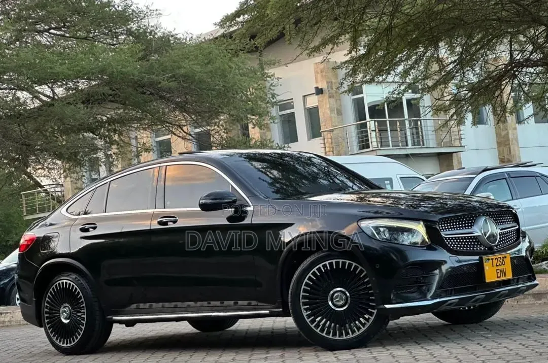 Mercedes-Benz GLC-Class 2017 Black