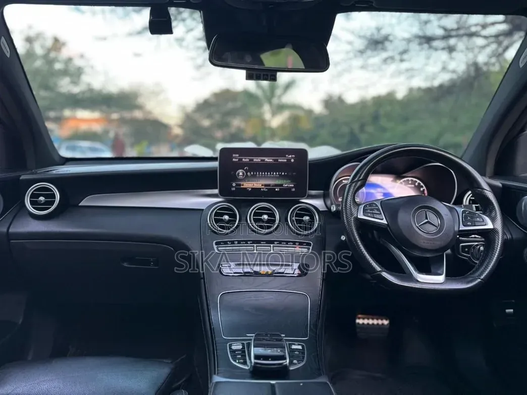 Mercedes-Benz GLC-Class 2017 Black