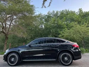 Mercedes-Benz GLC-Class 2017 Black
