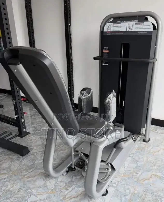 Hip Abductor Machine