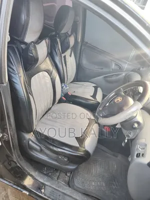 Toyota Vitz 2005 Black