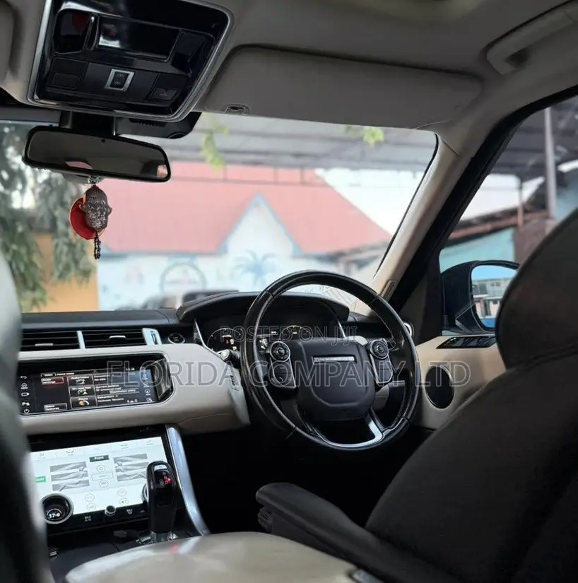 Land Rover Range Rover Sport 2015 White