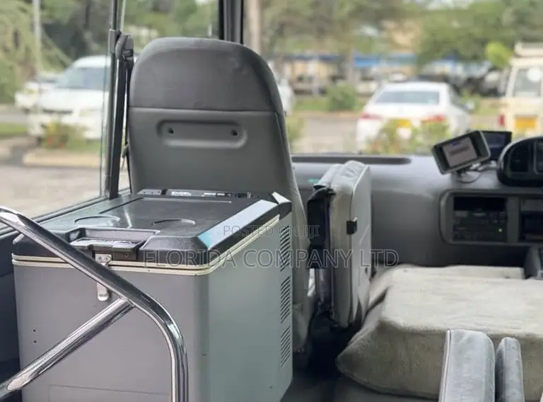 Toyota Coaster 2007