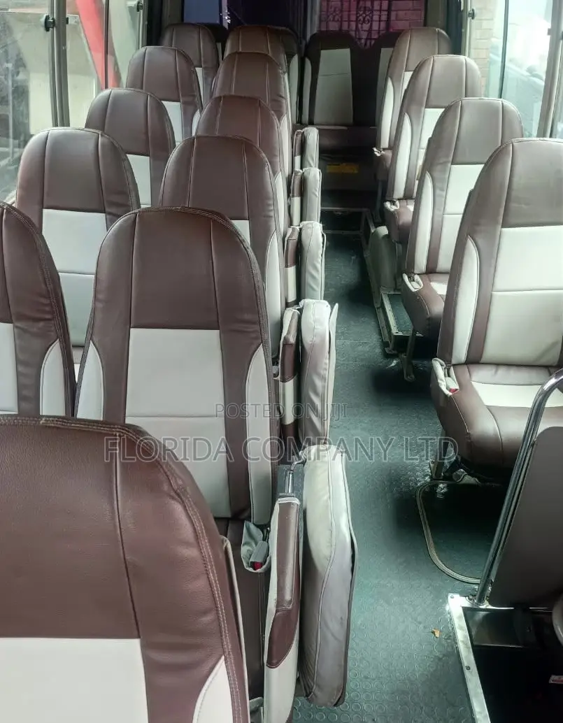 Toyota Coaster 2007