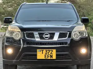Nissan X-Trail 2011 Black