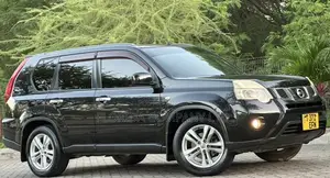 Nissan X-Trail 2011 Black