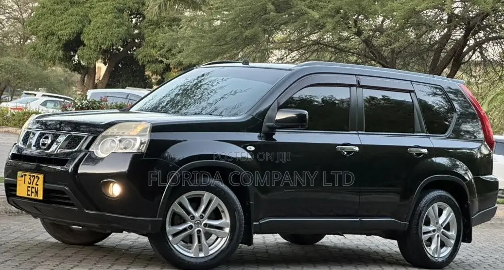 Nissan X-Trail 2011 Black