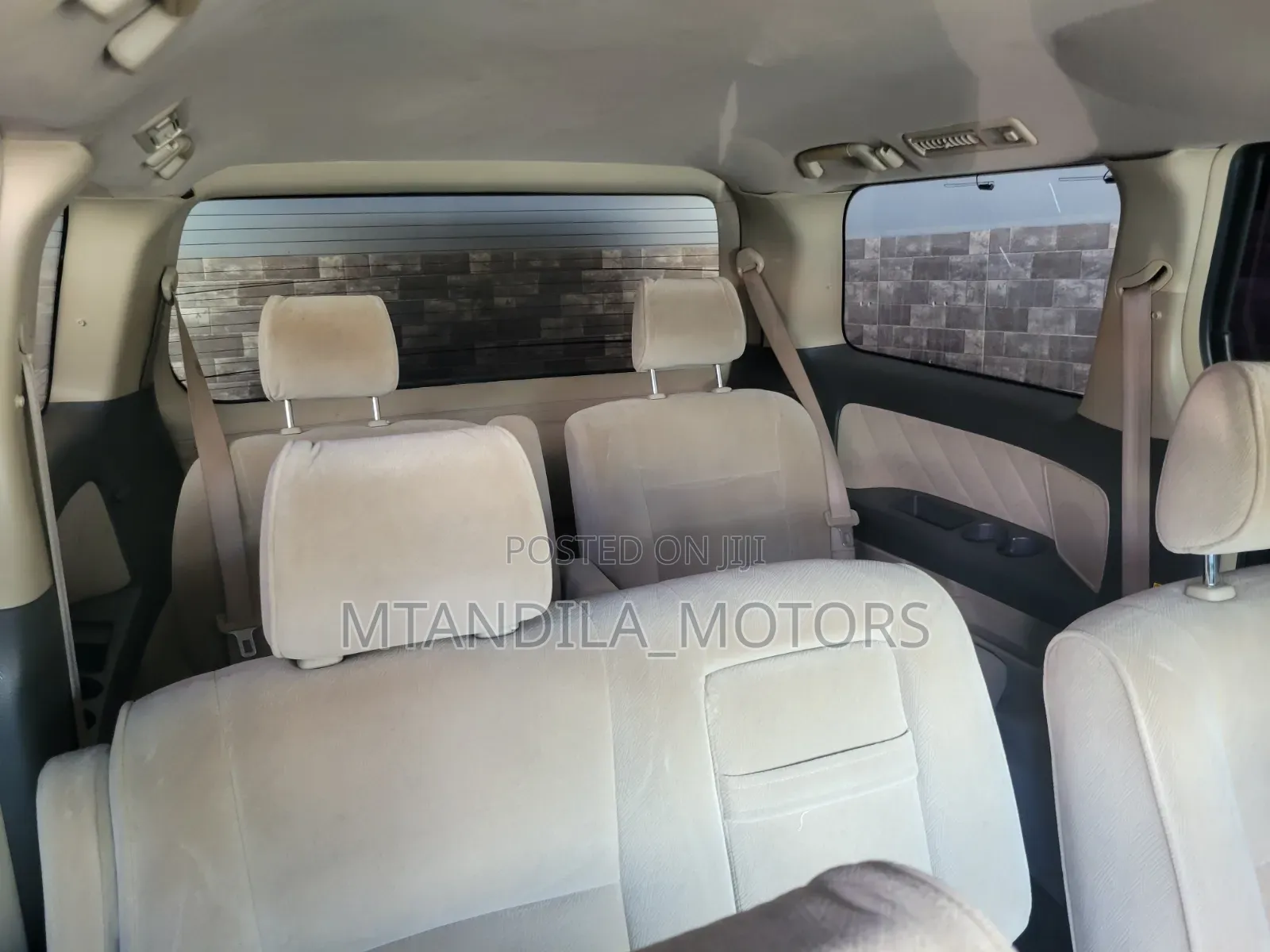 Toyota Alphard 2.4 Petrol AWD 2006 Gold