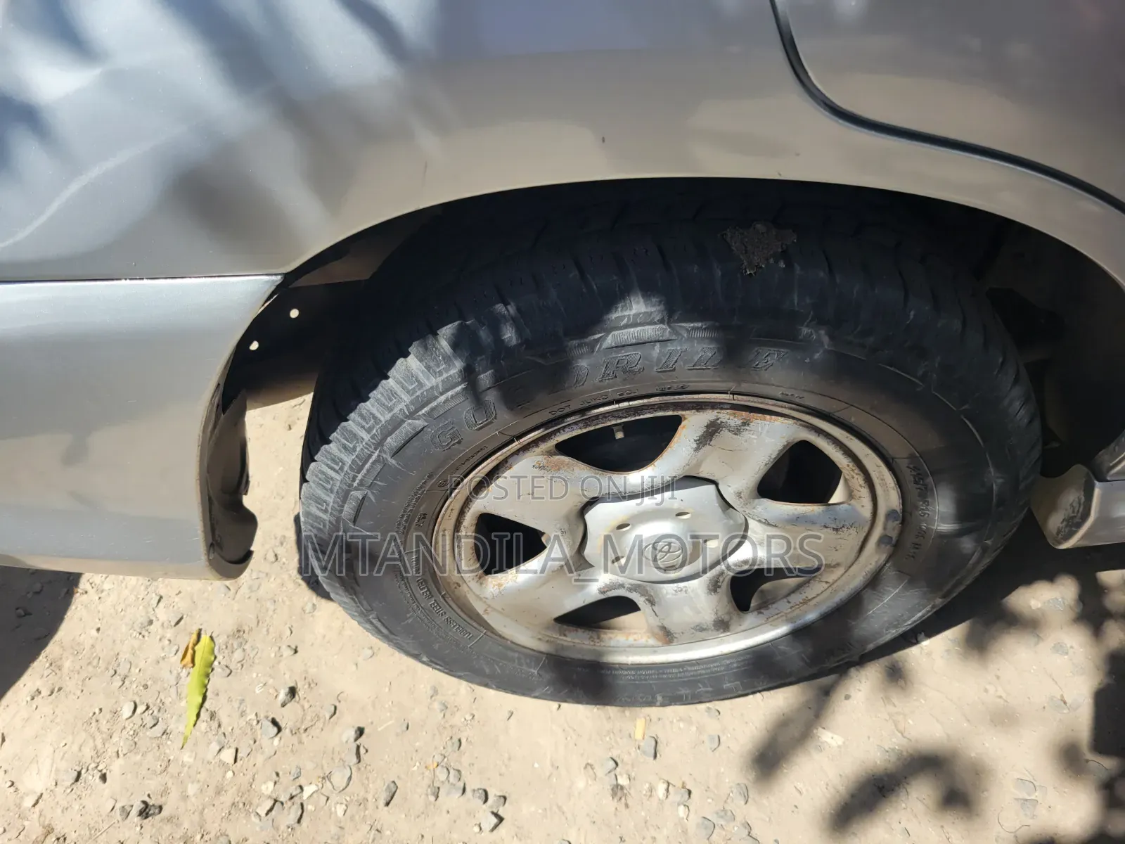 Toyota RAV4 2.0 Automatic 2005 Silver