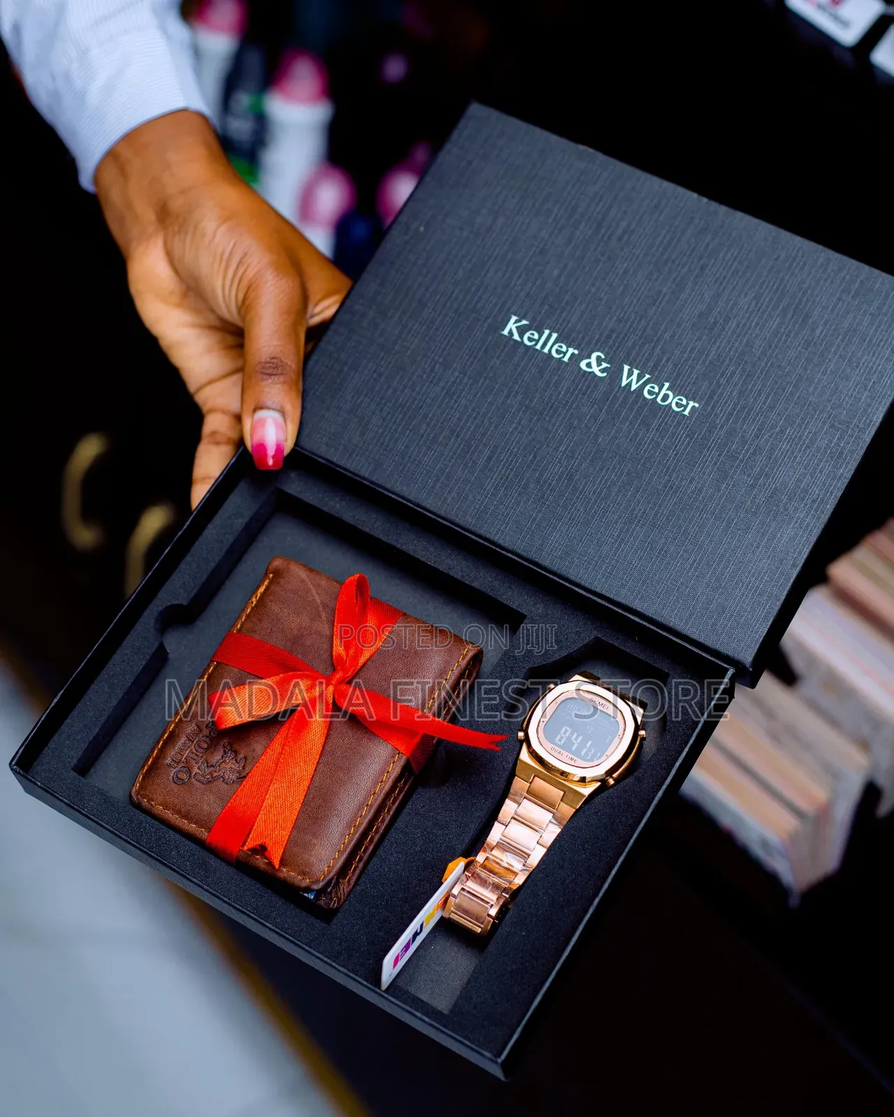 Beautiful Set of Watch and Wallet