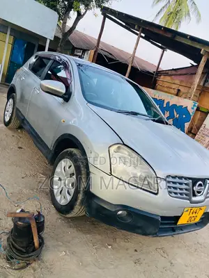 Nissan Dualis 2010 Silver