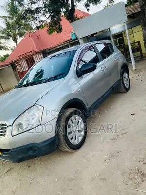 Nissan Dualis 2010 Silver