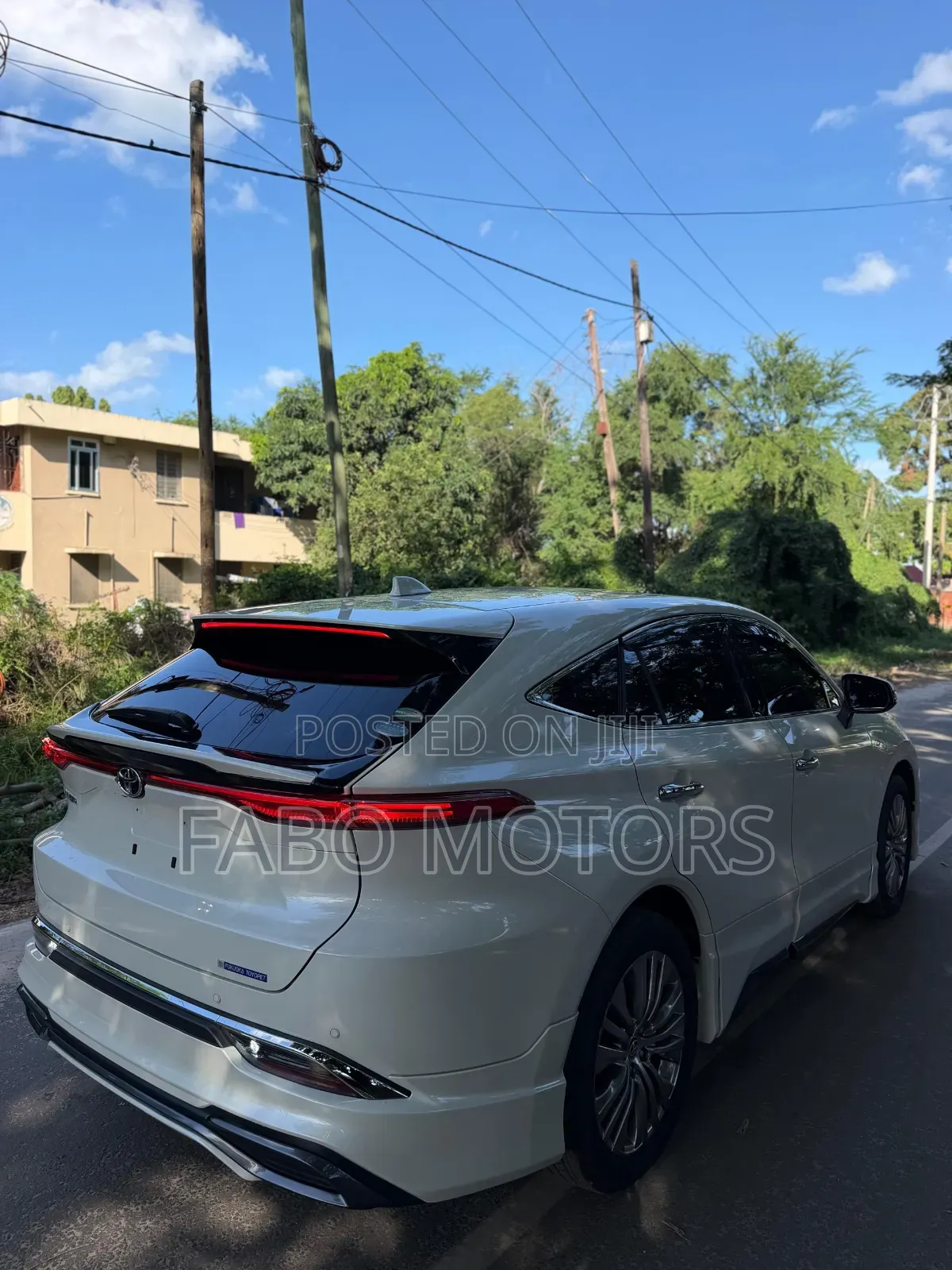 Toyota Harrier Z 2021 White