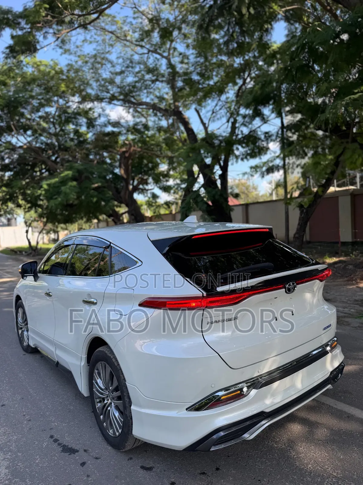 Toyota Harrier Z 2021 White