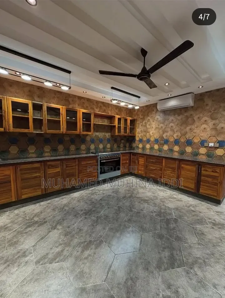 Furnished 3bdrm Apartment in Upanga for rent