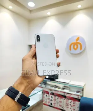 Apple iPhone X 64 GB Silver
