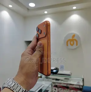 New Apple iPhone 17 Pro Max 256 GB Orange