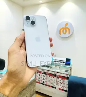 New Apple iPhone 15 128 GB White