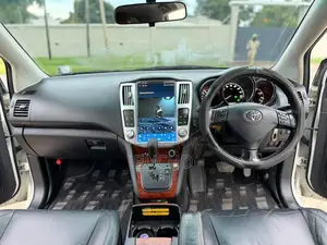 Toyota Harrier 2010 White