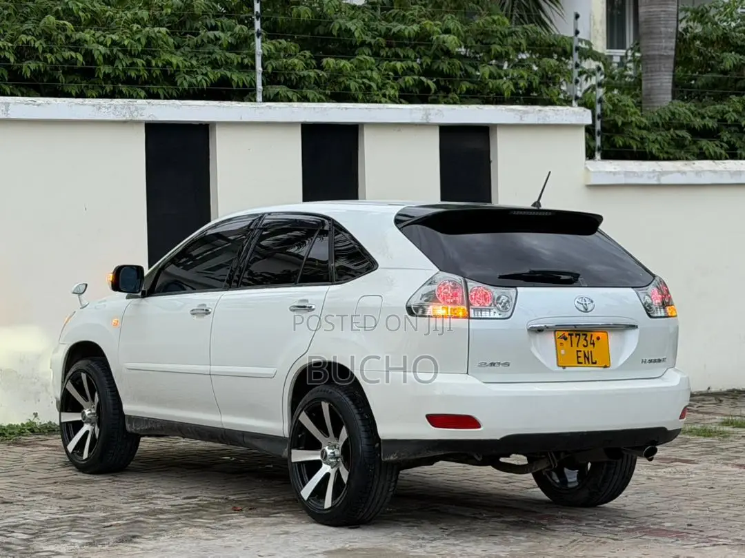 Toyota Harrier 2010 White