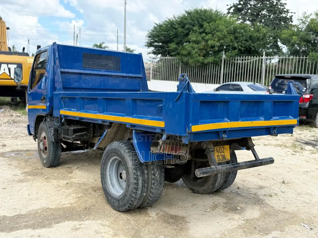 Canter Tipper