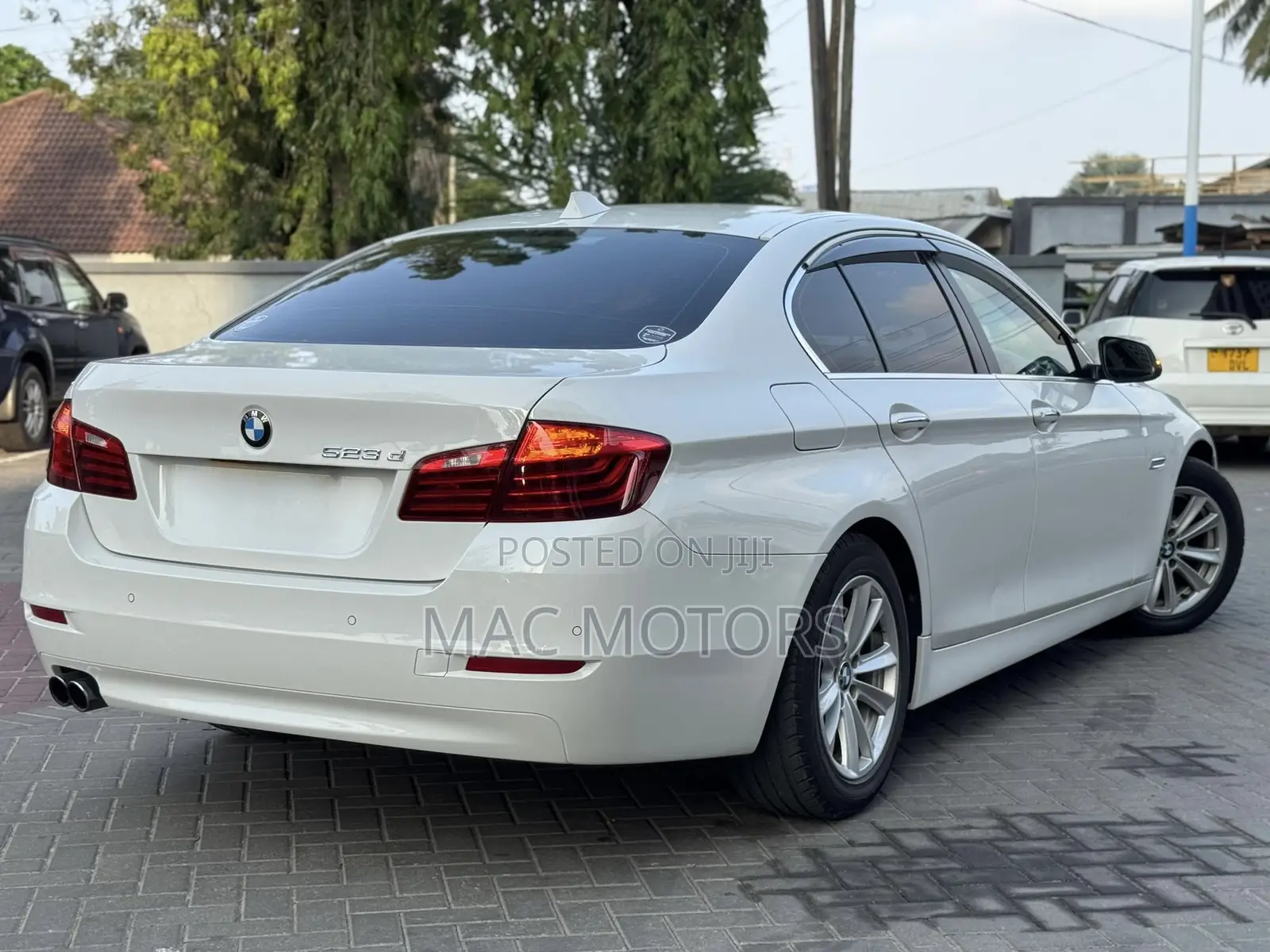 BMW 5 Series 2015 White
