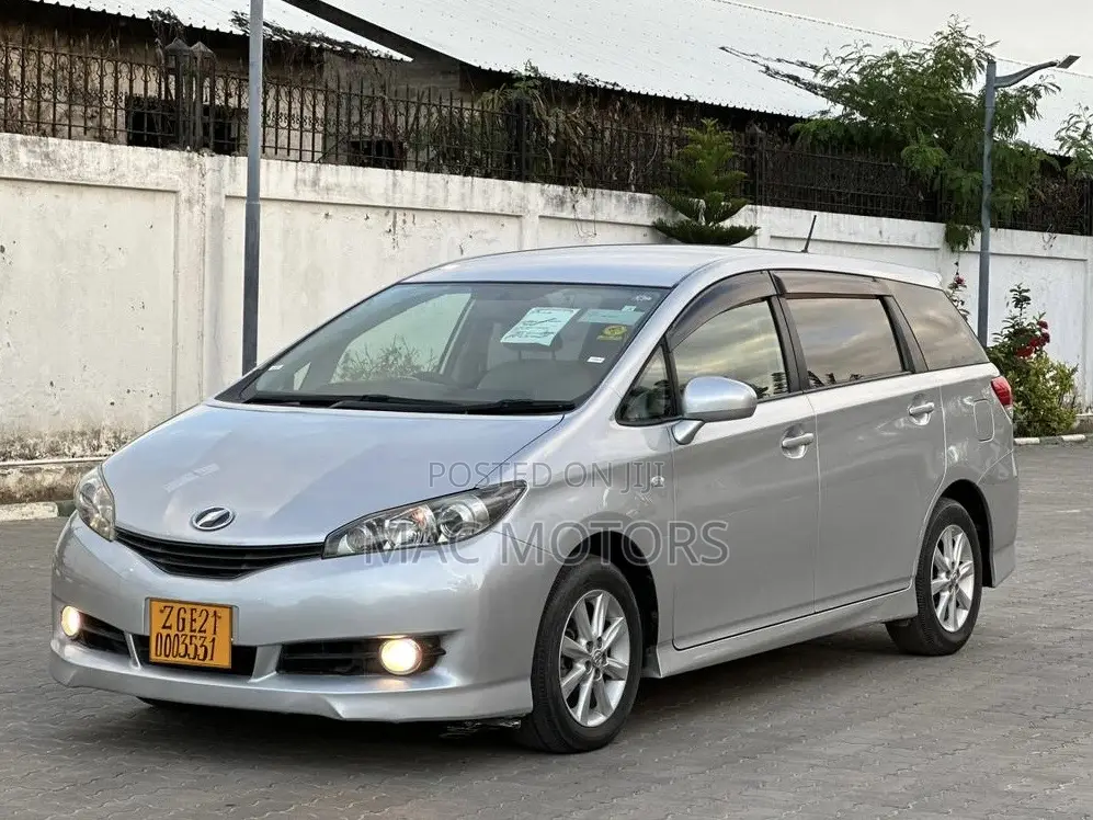Toyota Wish 2009 Silver