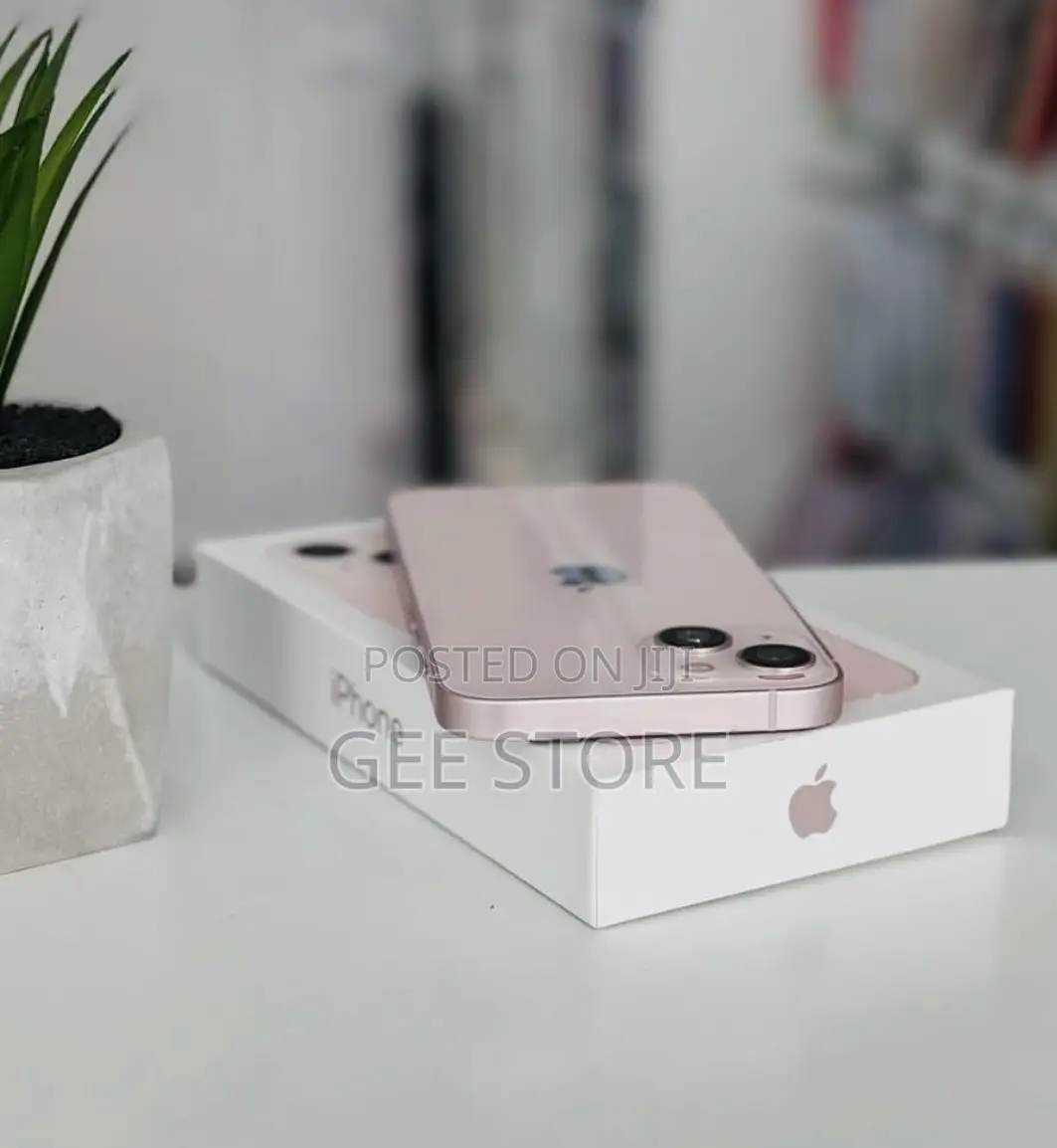 Apple iPhone 13 128 GB Pink