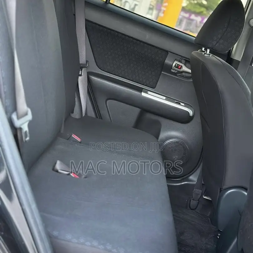 Toyota Corolla Rumion 2009 Black
