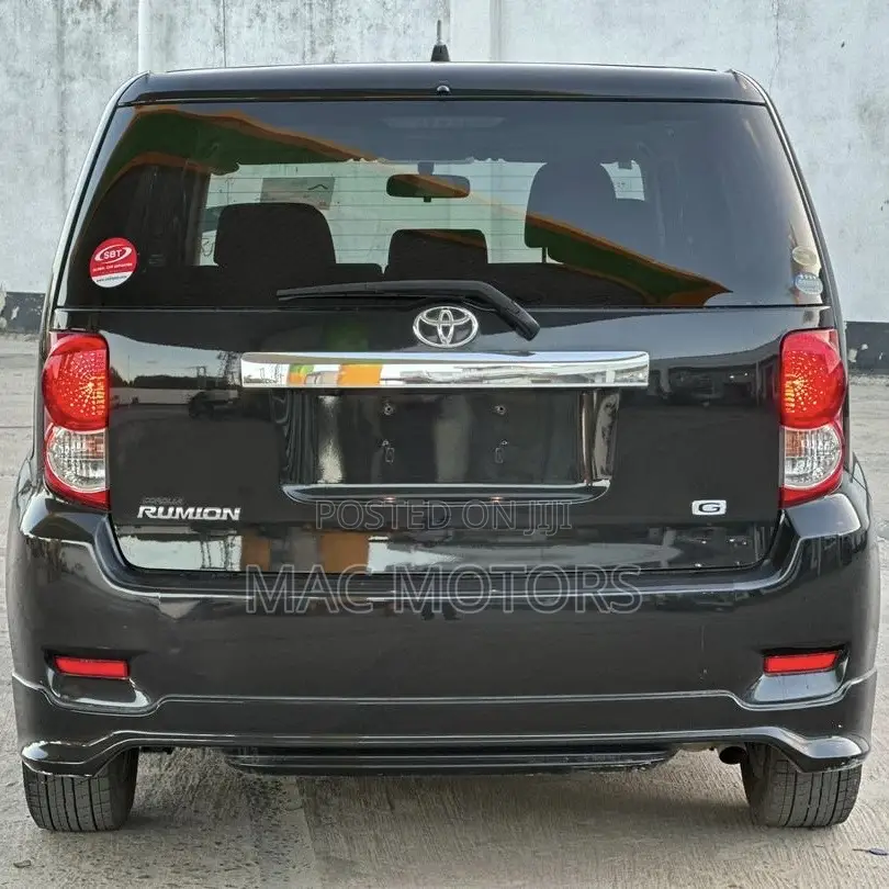 Toyota Corolla Rumion 2009 Black