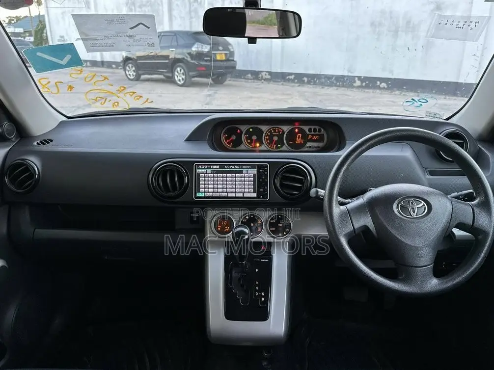 Toyota Corolla Rumion 2009 Black