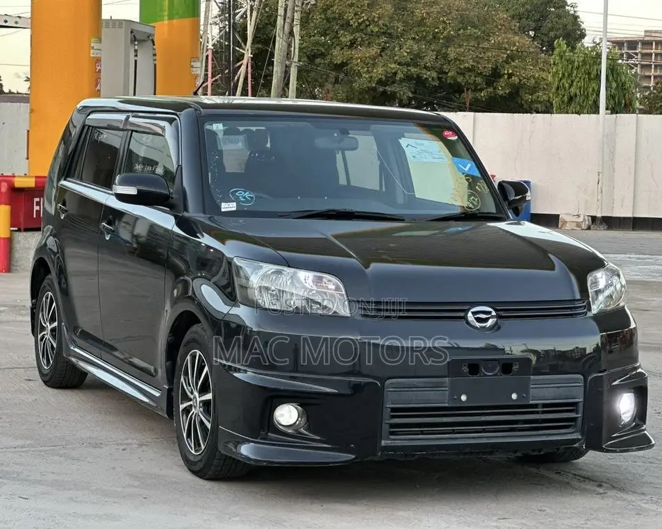 Toyota Corolla Rumion 2009 Black