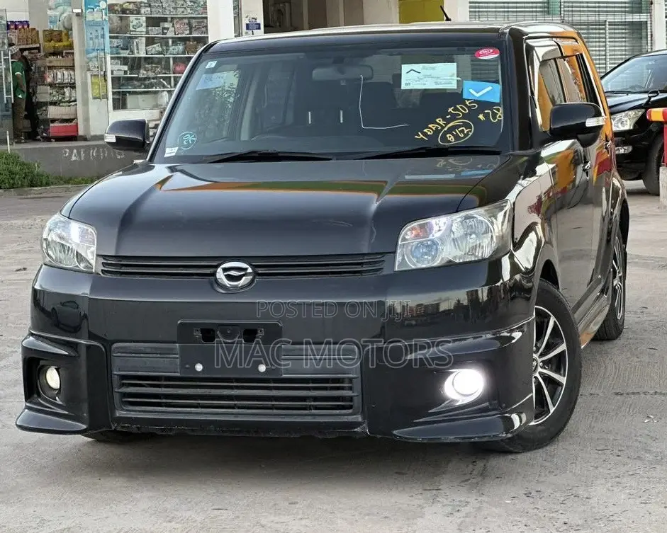 Toyota Corolla Rumion 2009 Black