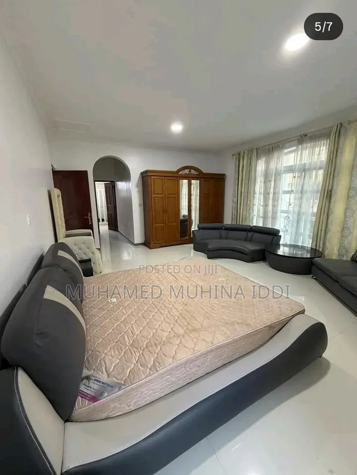 Furnished 5bdrm Villa in Villa, Mikocheni for rent