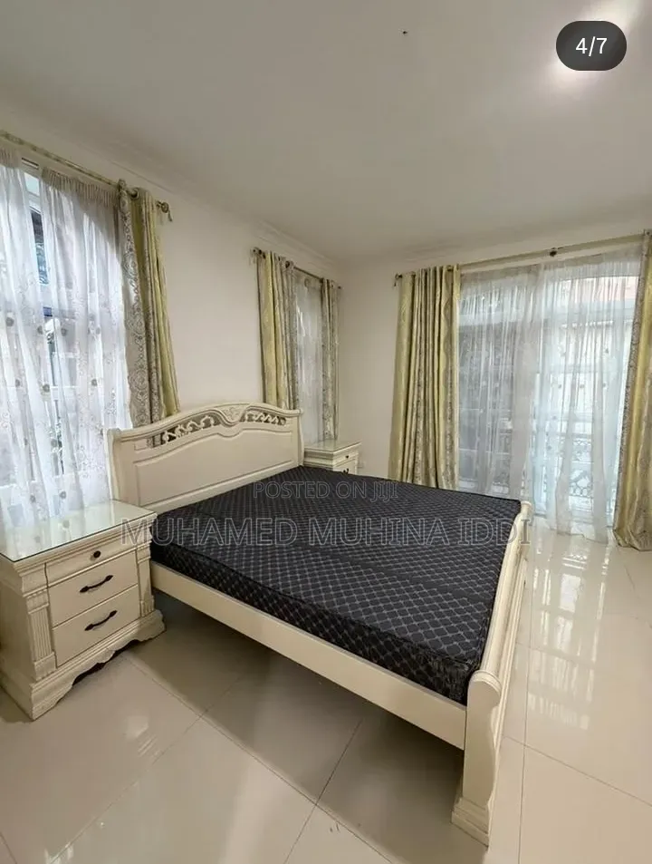 Furnished 5bdrm Villa in Villa, Mikocheni for rent