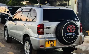 Toyota RAV4 Automatic 2003 Silver
