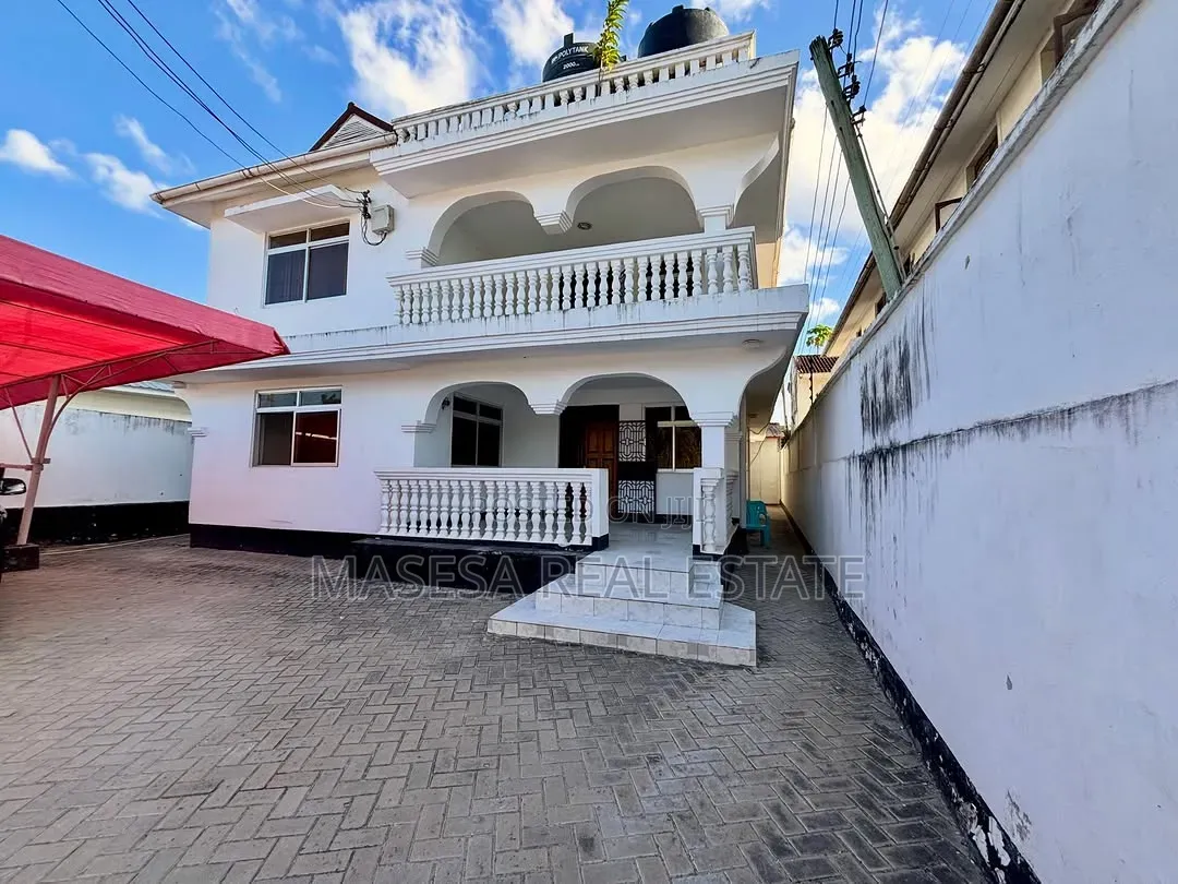 6bdrm House in Mikocheni for rent