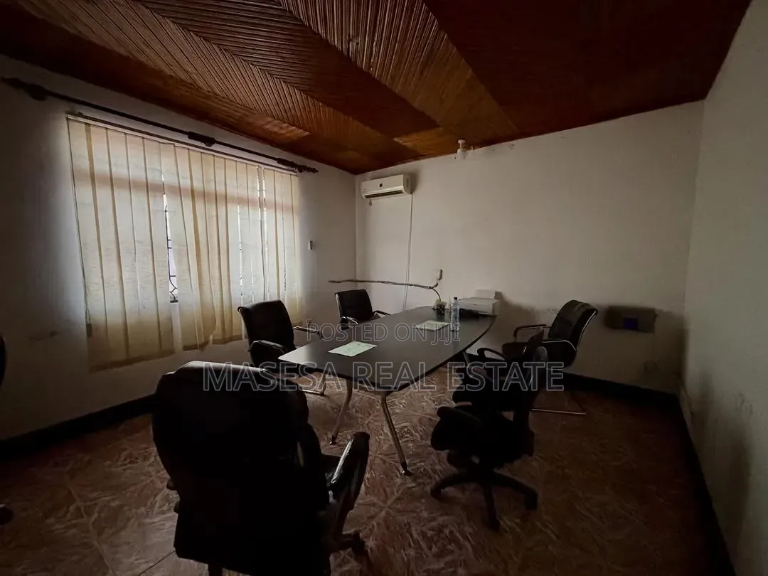 6bdrm House in Mikocheni for rent